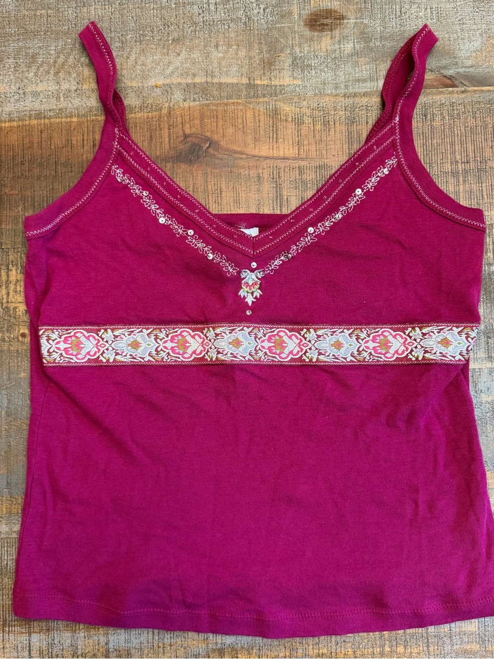 Vintage Y2K one step up v-neck cropped camisole tank top